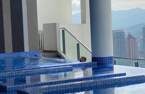 Kuala Lumpur City Centre Apartment | NUNA SUITES AT COLONY INFINITUM KLCC