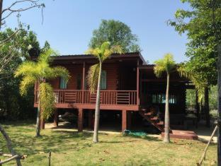 Wat Phleng Resort | Nung Ni Bang Khon Thi Resort