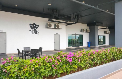 Kajang House | Nur Mateen's Studio - Vista Bangi Service Apartment