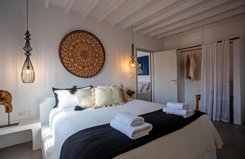 Xilokeratidi Bed & Breakfast | Nur Mykonian Suites