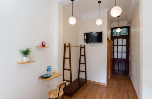 Hang Trong House | Nusmile's Hostel and Travel