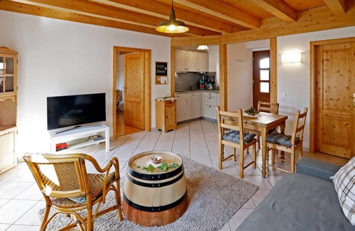 Ungstein Apartment | Nußriegel vacation apartment in a historic setting on the wine route