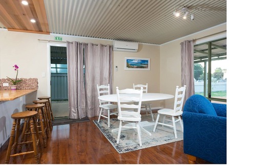 Esperance Other | Nutcrackers lodge - farmstay
