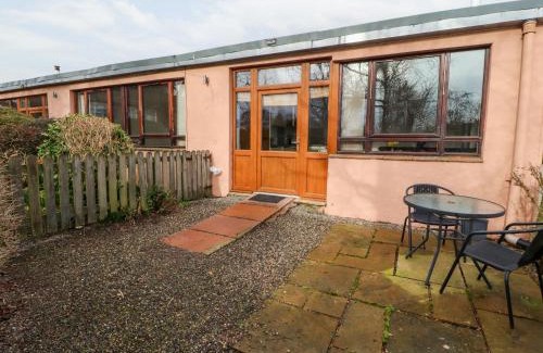 Ivegill House | Nuthatch