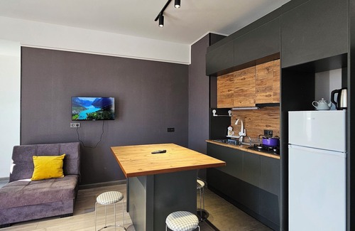 Saburtalo Apartment | Nutsubidze two bedroom apartment with big balcony