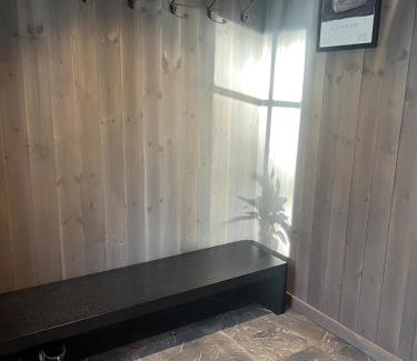 Hovag Apartment | Ny leilighet 5 min fra Dyreparken