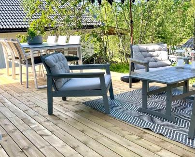 Vimmerby House | Nybyggd gäststuga med gångavstånd till badplats