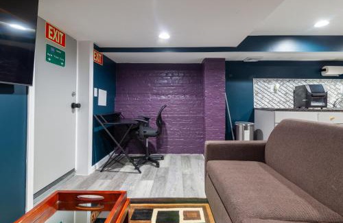Downtown Baltimore Apartment | NYC Style Living