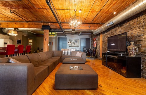 Regina Condo | NYC Style Loft in Downtown Regina