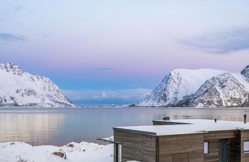 Barstrand House | Nydelig hytte i unike Lofoten i nærheten av Henningsvær!