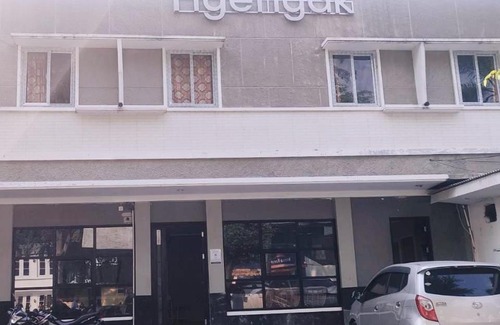 Bendungan Hilir Hotel | Nyenyak Senayan Benhil
