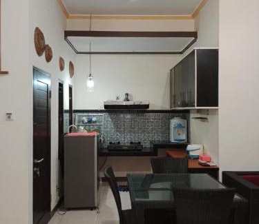 Pemecutan Kelod Villa | Nyoman Bali house villa