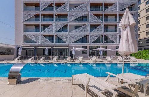 Constanta Hotel | Nyota Hotel & Conference Center