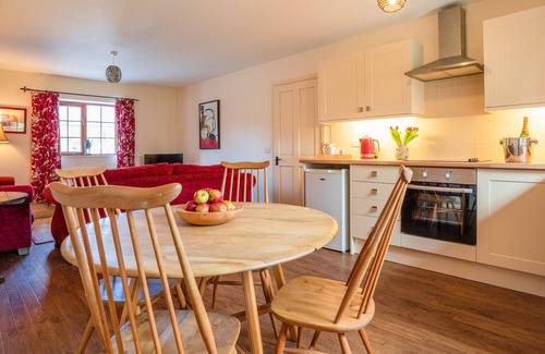 Llanengan Cottage | NYTH Y WENNOL, pet friendly, character holiday cottage in Abersoch