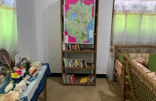 Makunduchi House | Nyumba nyeupe holiday home