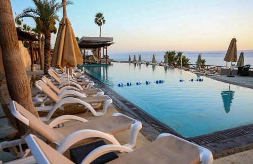 Sweimeh Hotel | O Beach Hotel & Resort