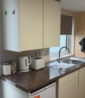 Galway City Centre Apartment | O'Briens Studio Self Contained