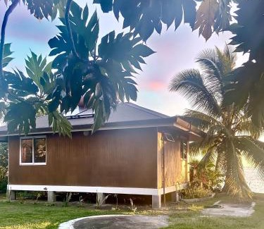 Paea House | O'coco Bungalow- Breathtaking waterfront views, endless memories