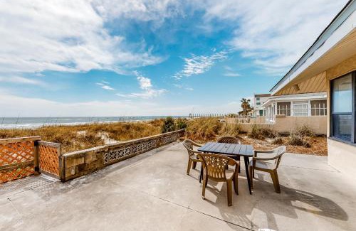 Bahama Beach House | O'Grady's Little Villa