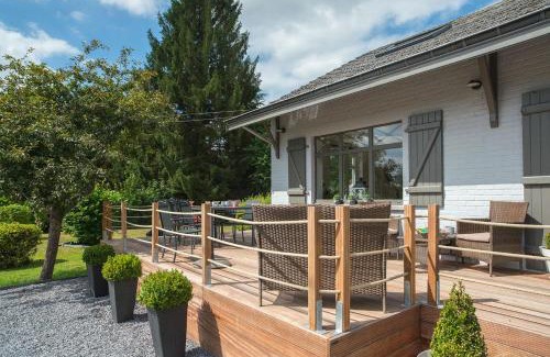 Bohon House | Ô Gris Cottage