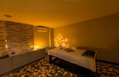 Koregaon Park Hotel | O Hotel Pune