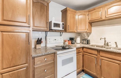 Central Oklahoma City Apartment | O-K-Sea - near Uptown 23 & Asian District