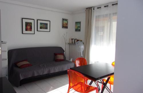 La Jetee Apartment | O'KANEDO