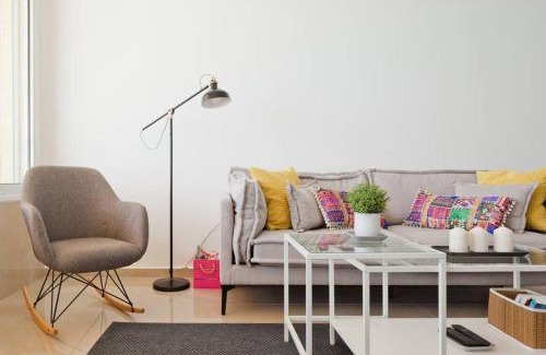Bat Yam Apartment | O&O Group-Exciting Beach View Best Loc Bat-Yam 3BR