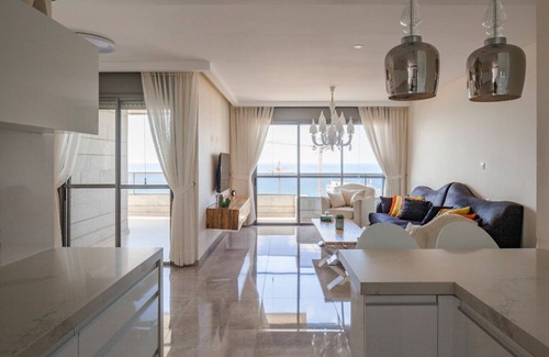 Bat Yam Apartment | Oַ&O Group- Mini Penthouse 3BR Sea View Bat-Yam
