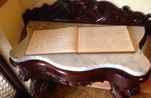 Kenmare Bed & Breakfast | O'Sheas Ceol Na Habhann B&B
