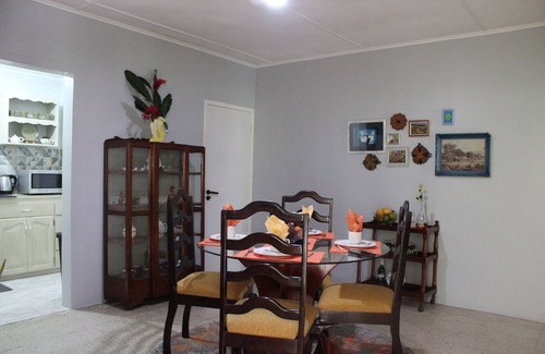 Linstead Cottage | O40 Holiday Cottages - Entire Cottage