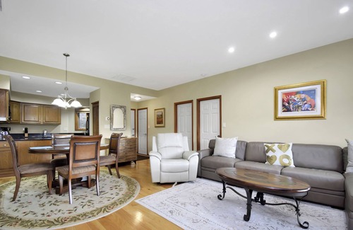 Blowing Rock Condo | Oak 5 | Fireplace, Restaurant, Pool, Spa