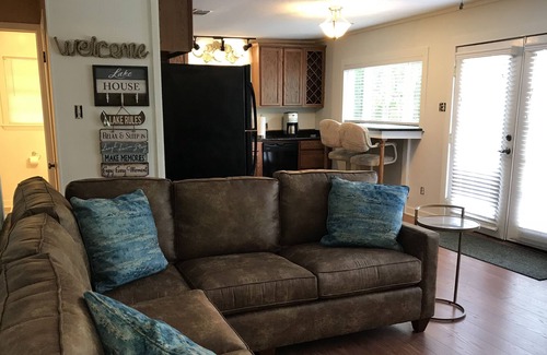Log Cabin House | Oak Acres Is The Place To Be