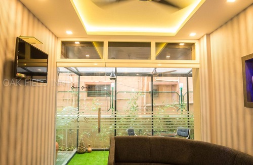 Ernakulam South Hotel | Oak Field Inn