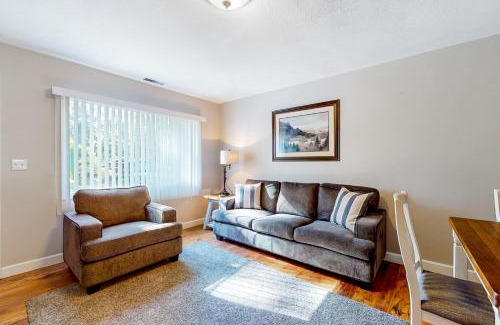 Oak Grove House | Oak Grove Getaway