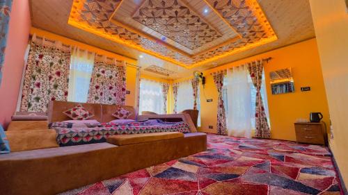 Srinagar House | Oak Heaven Cottage Gulmarg