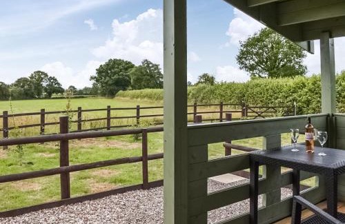 Moreton House | Oak Lodge