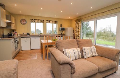 Preston House | Oak Lodge