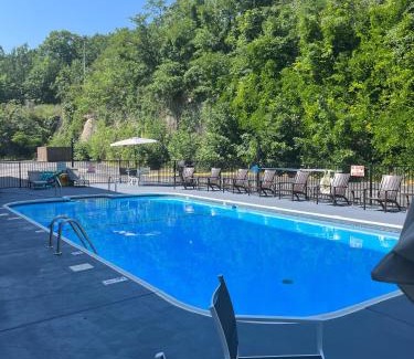 Branson Theater District Apartment | Oak Ridge at Branson