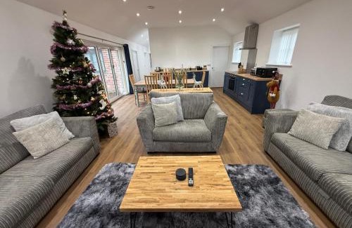 Wrexham House | Oak View at Moss Bank Farm