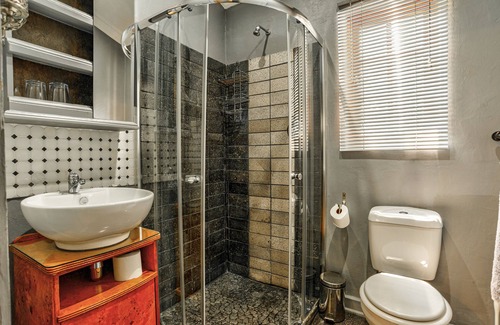 Heidelberg House | Oak View Manor