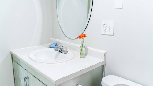 Herricks Hotel | Oakland House Seaside Inn & Cottages