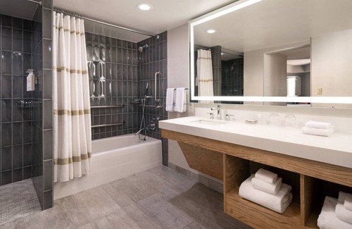Downtown Oakland Hotel | Oakland Marriott City Center
