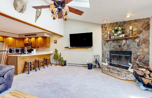Thayerville House | Oakland Oasis