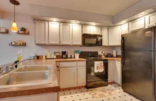 Thayerville House | Oakland Vacation Rental < 1 Mi to Deep Creek Lake!