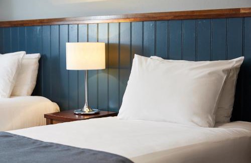 Hoole Hotel | Oaklands by Greene King Inns