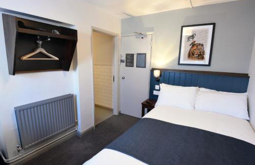 Hoole Hotel | Oaklands by Greene King Inns