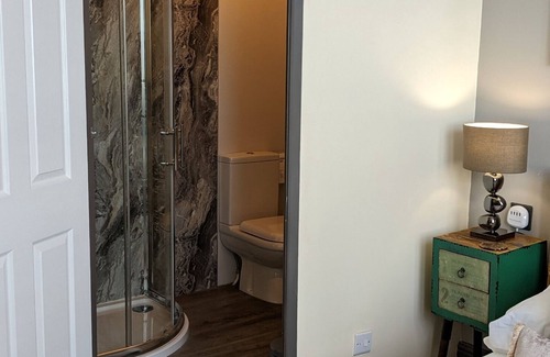 Weymouth Bed & Breakfast | Oaklands Guest House