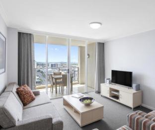 Brisbane Central Business District Apartment | Oaks Brisbane Lexicon Suites