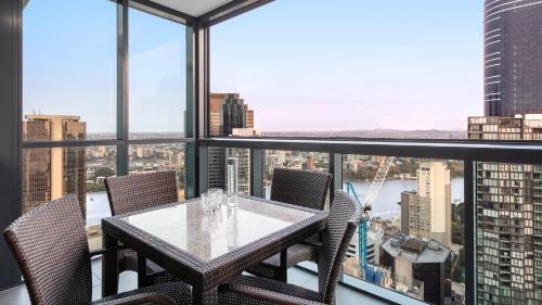 Brisbane Central Business District Apartment | Oaks Brisbane on Charlotte Suites